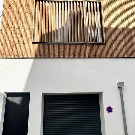 Nid Douillet Sur Roof Apartmán