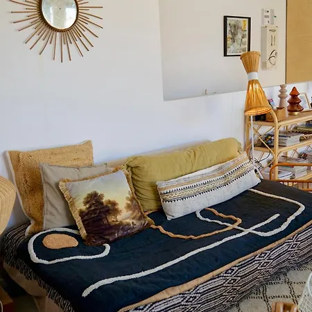 Nid Douillet Sur Roof Apartman